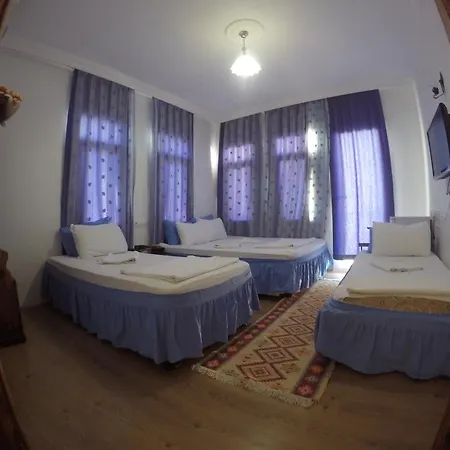 Akkin Pansiyon Guest house *